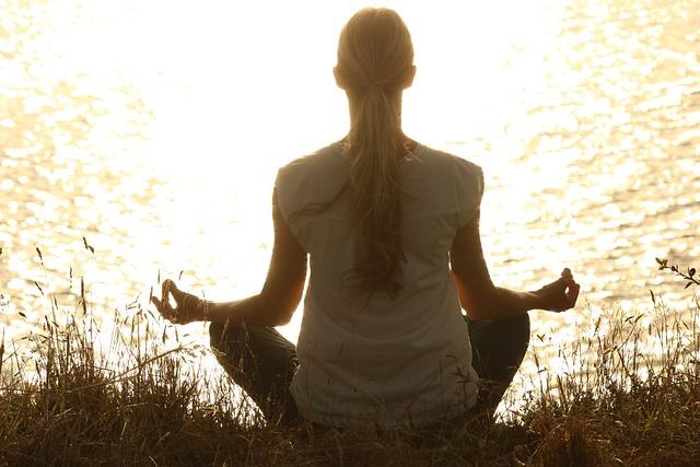 Jak meditace může přinést fyzické a emocionální prospěch během těhotenství